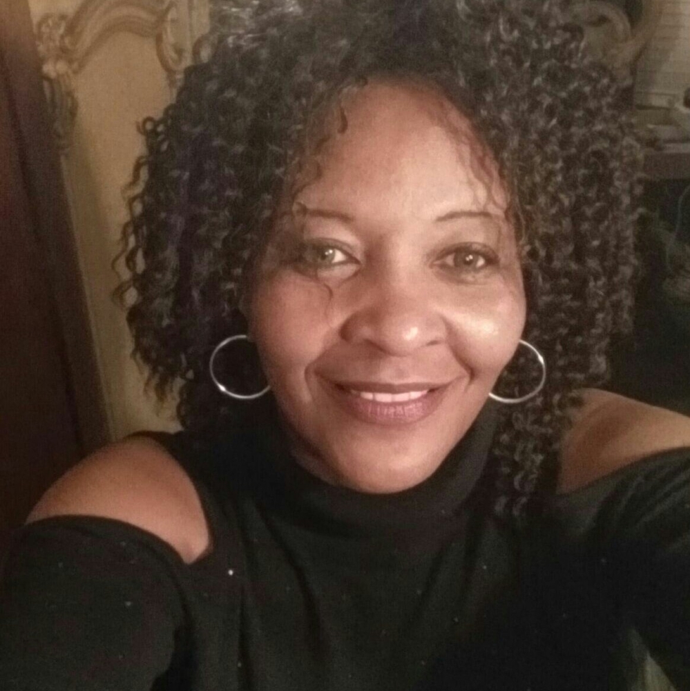 Meet your Posher, Shirley